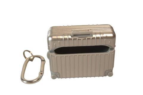Etui na AirPods Pro 2. generacji/1. generacji (2023/2022/2019) srebrne Etui na AirPods Pro 2. generacji/1. generacji (2023/2022/2019) srebrne