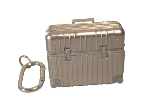 Etui na AirPods Pro 2. generacji/1. generacji (2023/2022/2019) srebrne Etui na AirPods Pro 2. generacji/1. generacji (2023/2022/2019) srebrne