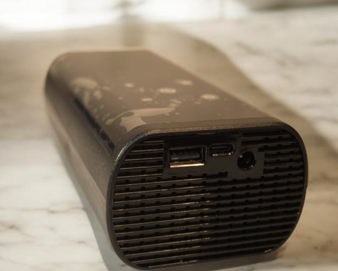 Kompresor bezprzewodowy 6000 mAh, 150 PSI (10 Bar), powerbank Kompresor bezprzewodowy 6000 mAh, 150 PSI (10 Bar), powerbank
