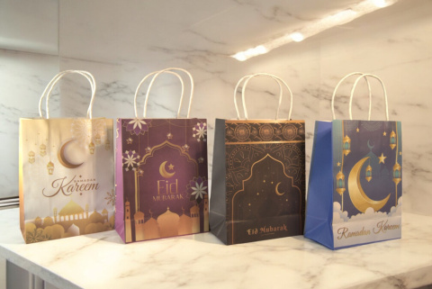 Torby na prezenty Ramadan 4 szt. toreb i 4 szt. bibułki Torby na prezenty Ramadan 4 szt. toreb i 4 szt. bibułki